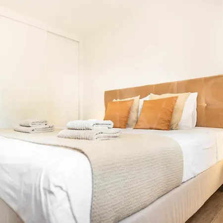 Spacious Apartment Next To Plaza De La Merced By Rems Malaga Exterior photo